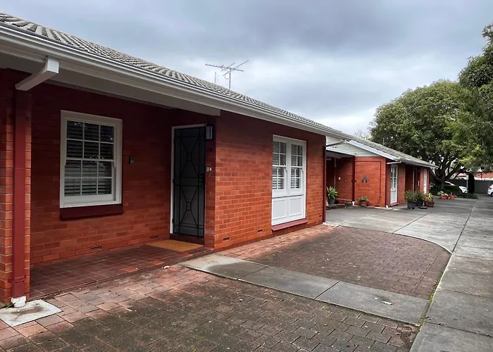 Cozy Lovely Flat 3Km To Cbd